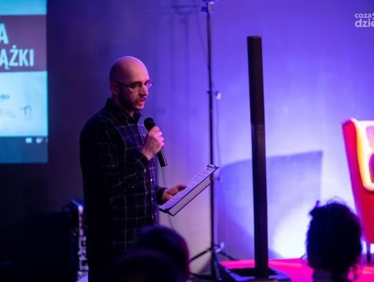 Podwójne życie reporterki. Fallaci. Torańska – spotkanie z Remigiuszem Grzelą (zdjęcia)