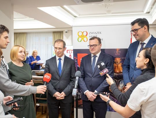 Briefing poprzedzający posiedzenie Związku Miast Polskich (zdjęcia)