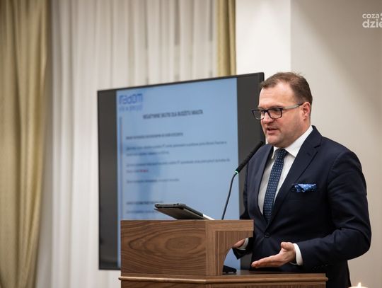 XXXIII. sesja Rady Miejskiej w Radomiu (zdjęcia)