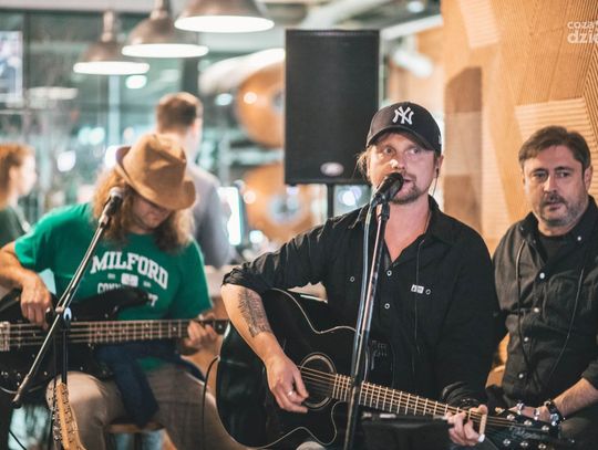Koncert zespołu BluesTender w restauracji Łyżka i Widelec (zdjęcia)