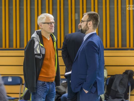 Umowa na dokończenie budowy Radomskiego Centrum Sportu podpisana (zdjęcia)