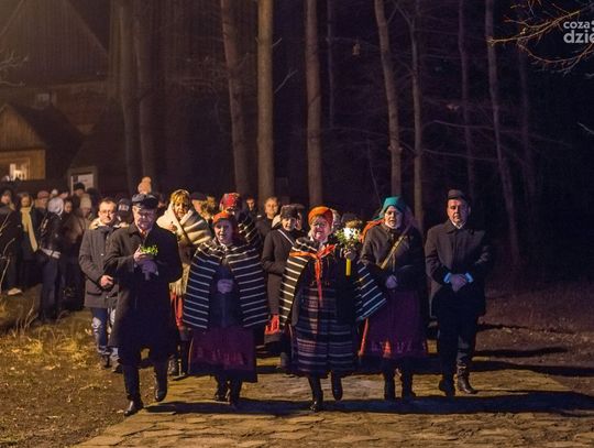 Matki Boskiej Gromnicznej w Muzeum Wsi Radomskiej (zdjęcia)