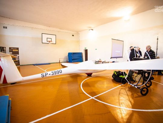 Dzień Lotniczy w radomskiej "Samochodówce" (zdjęcia) Dzień Lotniczy w radomskiej "Samochodówce" (zdjęcia)