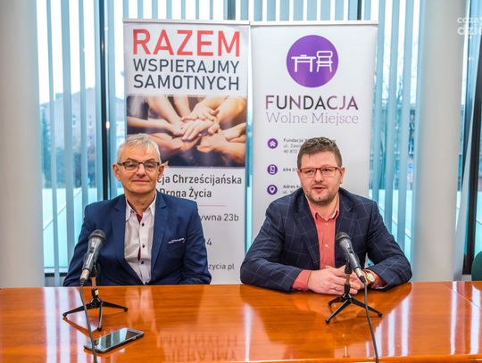 Wielkanocne śniadanie fundacji "Droga życia" - konferencja (zdjęcia) Wielkanocne śniadanie fundacji "Droga życia" - konferencja (zdjęcia)