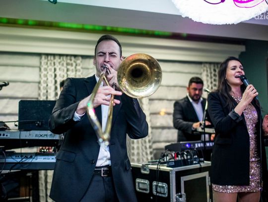 Sezon studniówek zakończony! Zobaczcie, jak bawili się uczniowie radomskich szkół