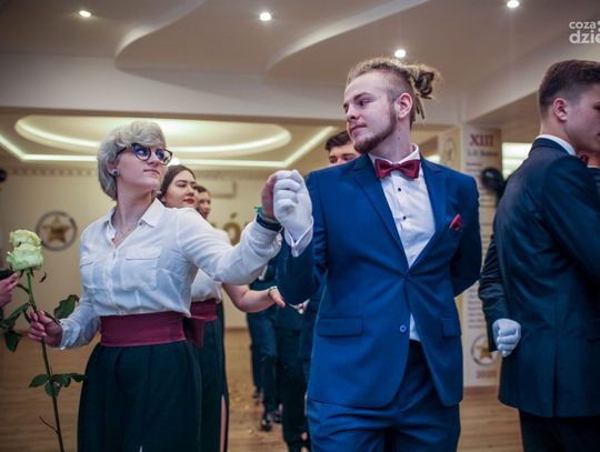 Sezon studniówek zakończony! Zobaczcie, jak bawili się uczniowie radomskich szkół