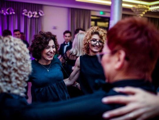 Sezon studniówek zakończony! Zobaczcie, jak bawili się uczniowie radomskich szkół