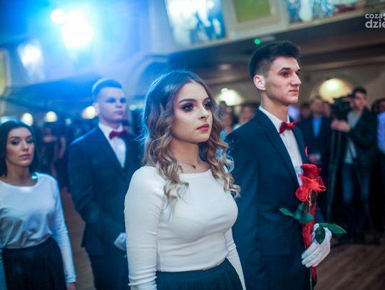 Sezon studniówek zakończony! Zobaczcie, jak bawili się uczniowie radomskich szkół