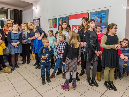 „Legenda o Świętym Kazimierzu” - wystawa ilustracji wychowanków MDK (zdjęcia) „Legenda o Świętym Kazimierzu” - wystawa ilustracji wychowanków MDK (zdjęcia)