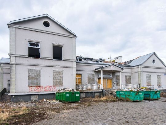 Rozpoczęto remont budynku po restauracji Karszówka (zdjęcia)