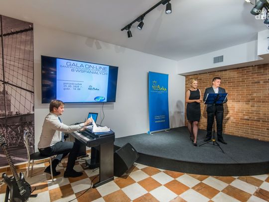 Gala samorządowego konkursu "8 Wspaniałych" (zdjęcia) Gala samorządowego konkursu "8 Wspaniałych" (zdjęcia)