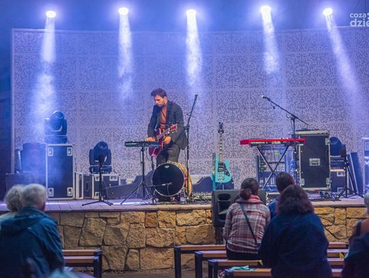 Limboski w parkowej muszli koncertowej (zdjęcia)