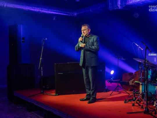 Artur Dutkiewicz Trio  w Kawiarni Artystycznej Amfiteatru (zdjęcia)