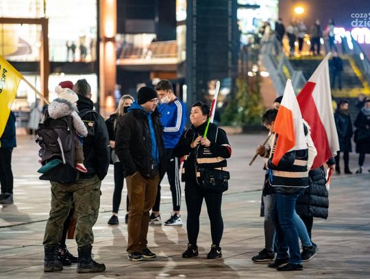 Protest Kobiet - dwunasty dzień protestu (zdjęcia)
