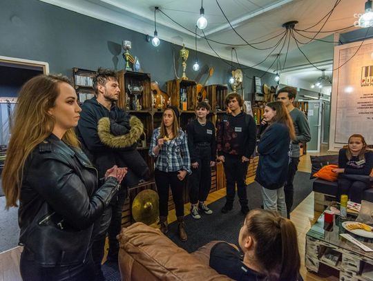 Wojciech Cugowski w Radomskiej Szkole Rocka - warsztaty muzyczne (zdjęcia)