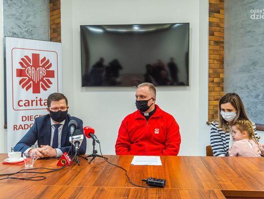 Bedą malować bombki dla Natalki (zdjęcia)