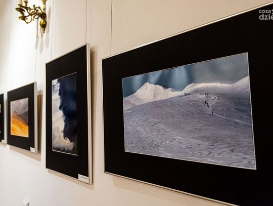 Doroczna wystawa Radomskiego Towarzystwa Fotograficznego w Łaźni (zdjęcia)
