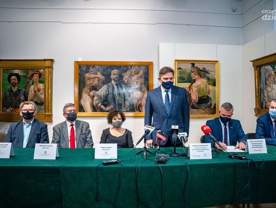 Konferencja i wręczenie medalu „Pro Masovia” w Muzeum Malczewskiego (zdjęcia)