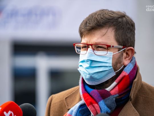 Otwarcie sklepu socjalnego (zdjęcia)