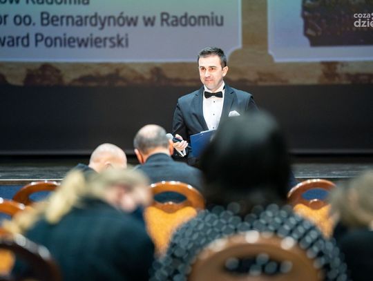 Wielki test wiedzy i wręczenie nagrody św. Kazimierza (zdjęcia) Wielki test wiedzy i wręczenie nagrody św. Kazimierza (zdjęcia)