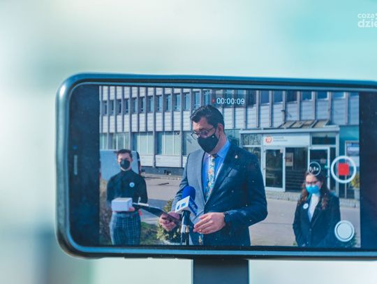 Konferencja prasowa Konrada Frysztaka (zdjęcia)