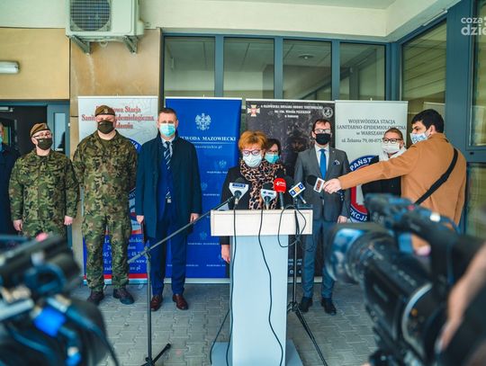 Mobilne laboratorium w radomskim sanepidzie (zdjęcia)