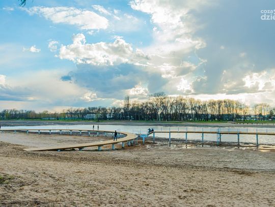 Próbne napełnianie zbiornika na Borkach (zdjęcia)