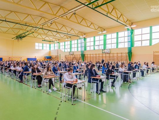 Matura 2021. Egzamin z języka polskiego w III LO (zdjęcia)