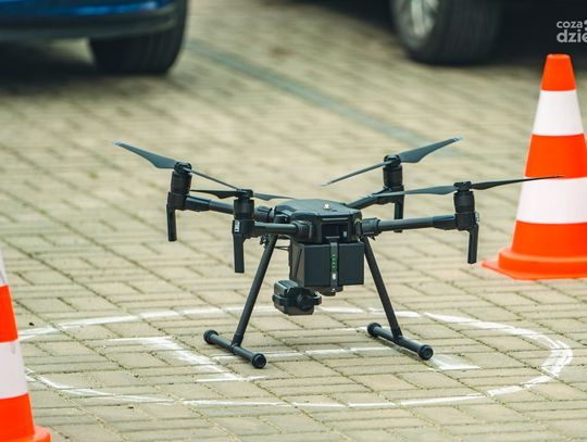 Prezentację działań z wykorzystaniem policyjnego drona (zdjęcia)
