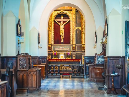 Kaplica Kochanowskich w Farze (zdjęcia) Kaplica Kochanowskich w Farze (zdjęcia)