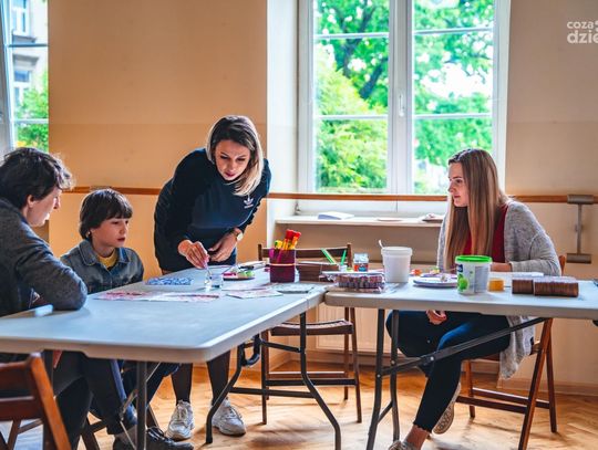 Okna - „Agora na Placu Zabaw” - warsztaty (zdjęcia)