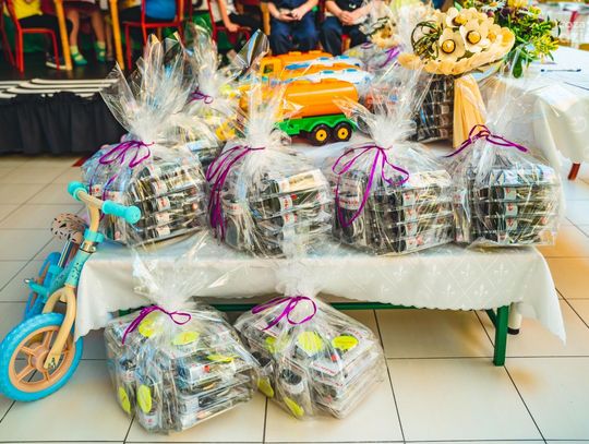 XII Powiatowy konkurs z wychowania komunikacyjnego w Przedszkolu Samorządowym w Zakrzewie (zdjęcia)