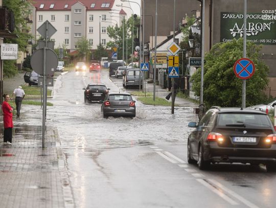 Skutki burzy nad Radomiem (zdjęcia) Skutki burzy nad Radomiem (zdjęcia)