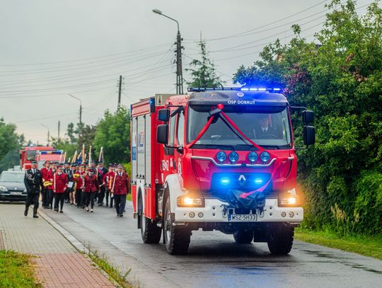 OSP Dobrut ma nowy wóz strażacki (zdjęcia)