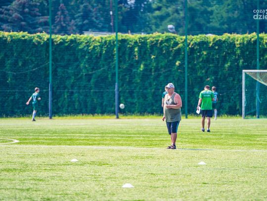 Z podwórka na stadion (Zdjęcia)