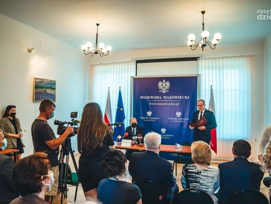 Podpisania umów
z udziałem Konstantego Radziwiłła (zdjęcia)