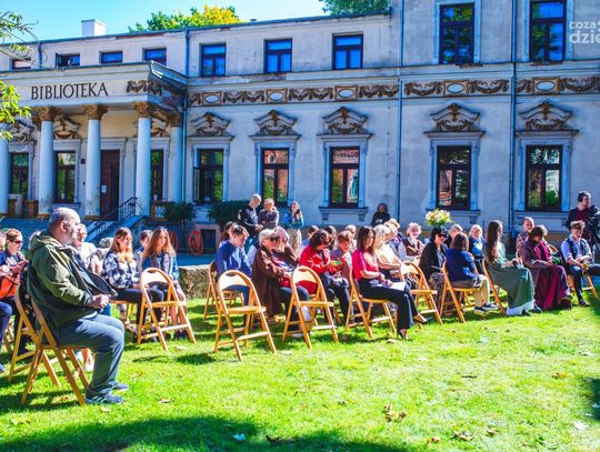 Narodowe Czytanie 2021 (zdjęcia)