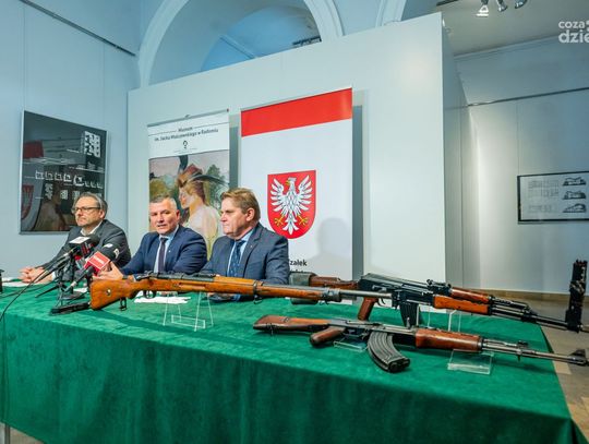 Powiększyła się kolekcja militariów w Muzeum Malczewskiego (zdjęcia) Powiększyła się kolekcja militariów w Muzeum Malczewskiego (zdjęcia)
