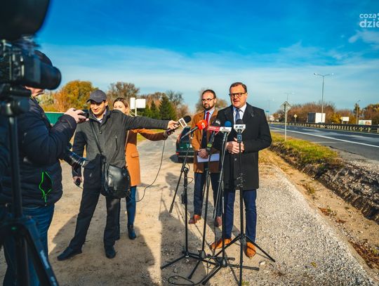 Briefing w sprawie dofinansowania ul. Warszawskiej (zdjęcia)