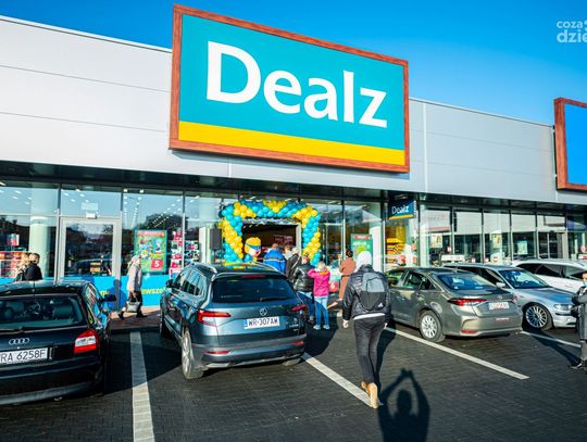 Otwarcie sklepu Dealz w Galerii nad Potokiem (zdjęcia) Otwarcie sklepu Dealz w Galerii nad Potokiem (zdjęcia)