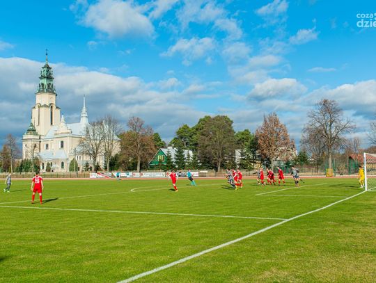 Radomiak II Radom - SKS Potworów (zdjęcia)