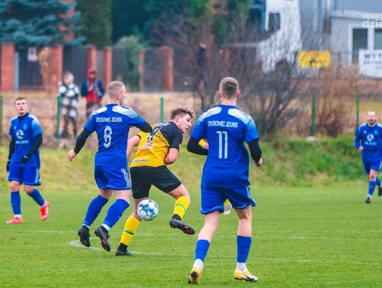 Młodzik Radom - Drogowiec Jedlińsk (zdjęcia)