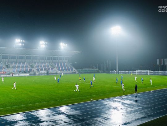 Broń Radom - KS Kutno (zdjęcia)