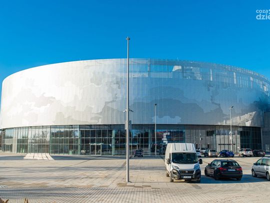 Hala Radomskiego Centrum Sportu odebrana (zdjęcia)