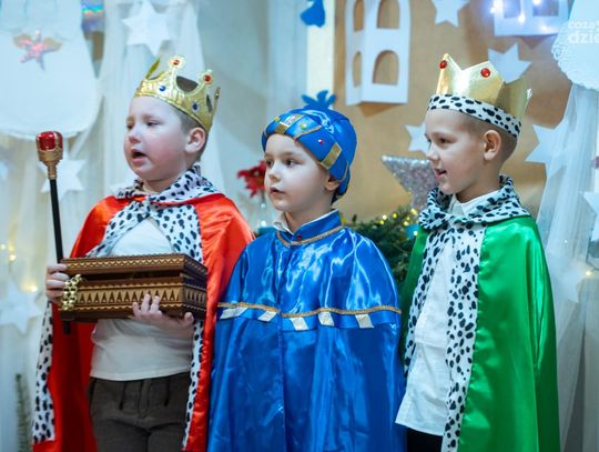 Jasełka przedszkolaków z przedszkola nr 26 ZSP 4 (zdjęcia) 