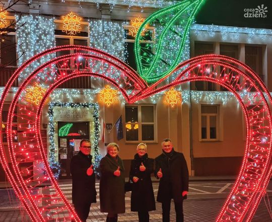 Efektowne iluminacje świąteczne w regionie! Efektowne iluminacje świąteczne w regionie!