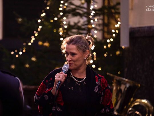 Koncert karnawałowy orkiestry wojskowej (zdjęcia)