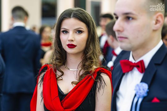 Studniówki 2022: ZS nr 1 im. Legionów Polskich w Kozienicach (zdjęcia)