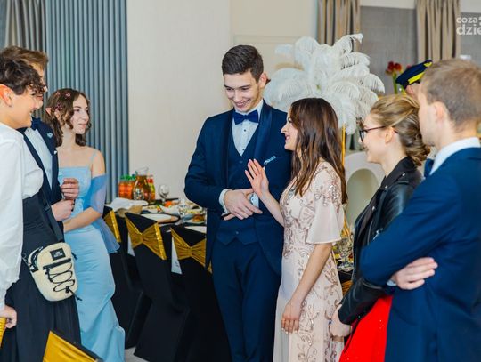 Studniówki 2022: I LO im. Mikołaja Kopernika w Radomiu cz.I (zdjęcia) Studniówki 2022: I LO im. Mikołaja Kopernika w Radomiu cz.I (zdjęcia)