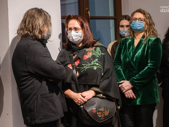 Otwarcie wystawy "KOBIETA - współcześni artyści i artystki pamięci Anny Bilińskiej" (zdjęcia)